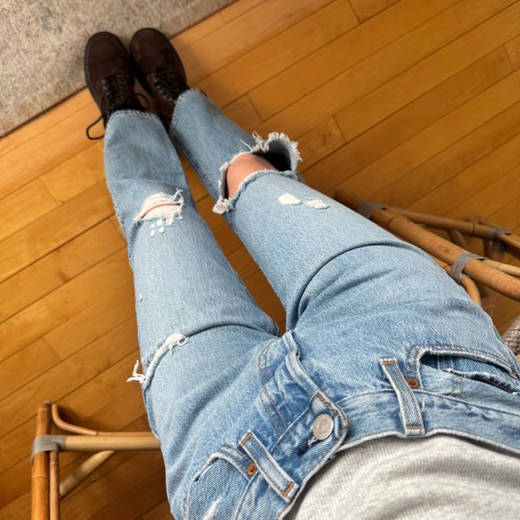 Levi's Premium Wedgie Straight Jeans Crop - Picture 3 of 10